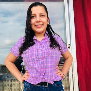 Meet your Posher, Mayli aracely